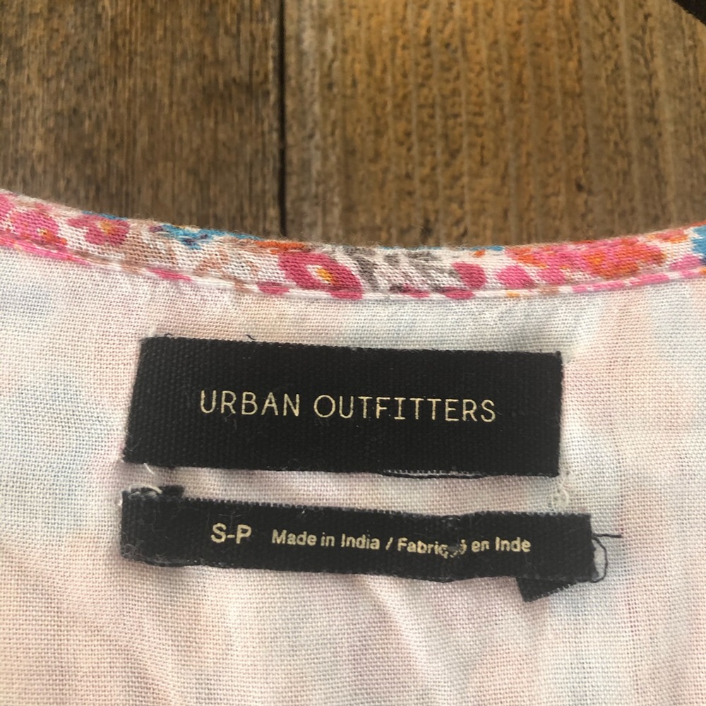 Urban Outfitters | Elise Floral Smocked Dress - Picture 5 of 8